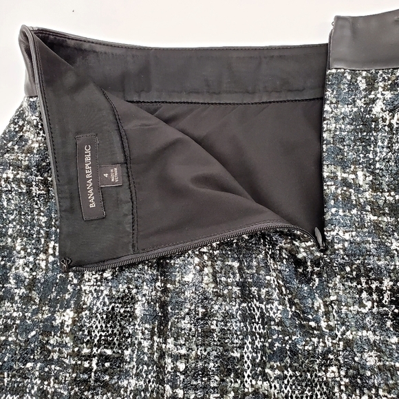 Banana Republic Faux Leather Waist Coated Detail Pencil Skirt - Picture 8 of 10